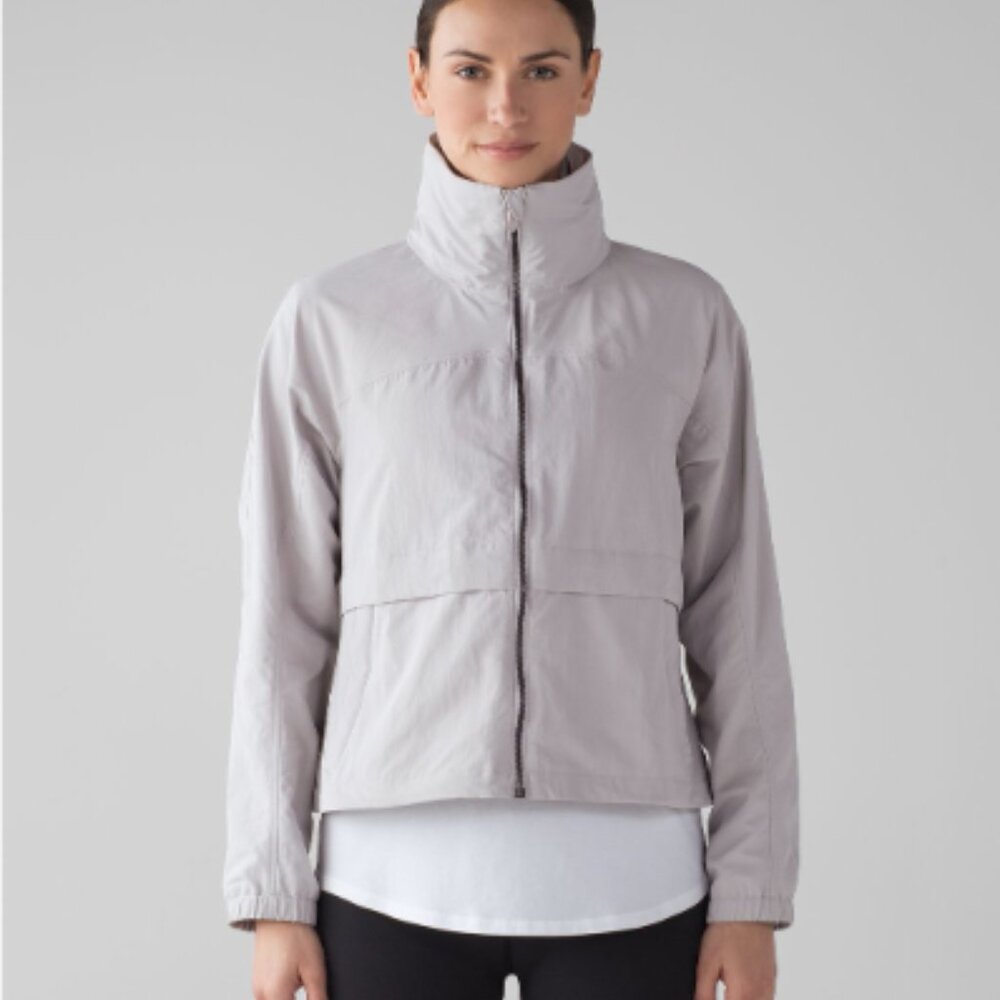 Lululemon Effortless Jacket Size 2 - image 1